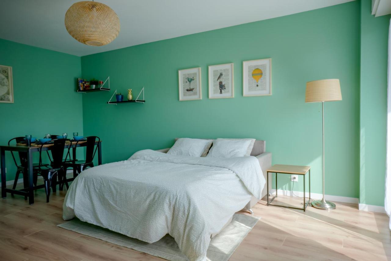 Le Colibri - Stationnement Gratuit - Balcon - Jusqu'A 4 Personnes Apartment Metz Luaran gambar