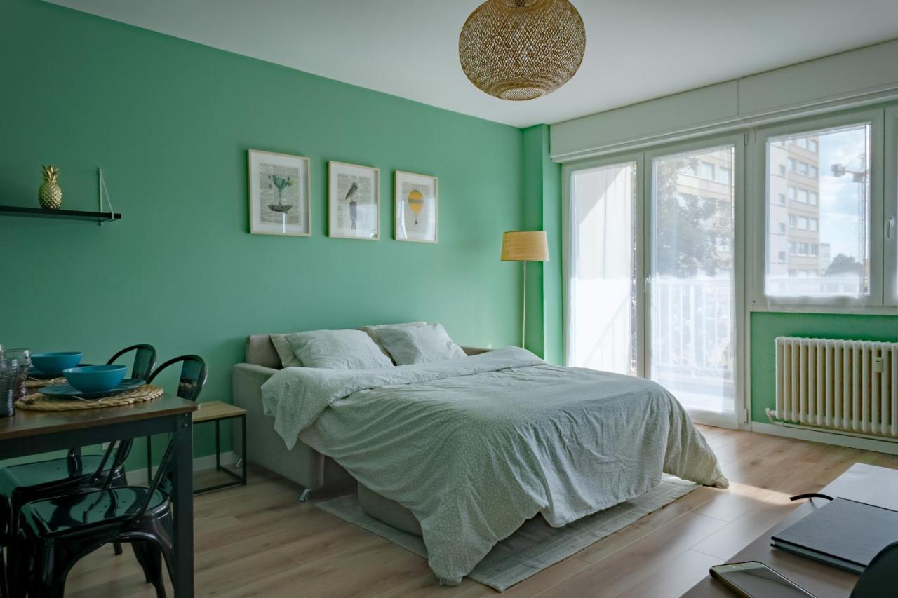 Le Colibri - Stationnement Gratuit - Balcon - Jusqu'A 4 Personnes Apartment Metz Luaran gambar