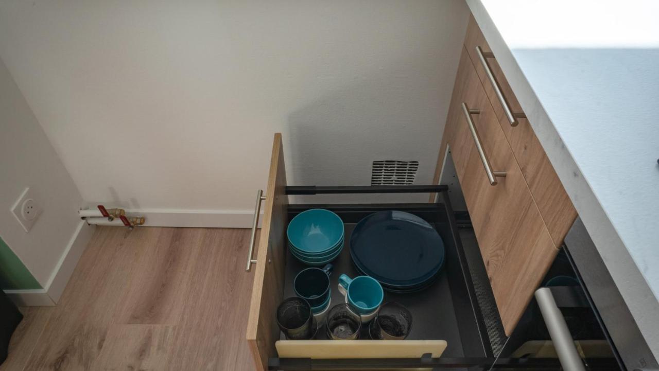 Le Colibri - Stationnement Gratuit - Balcon - Jusqu'A 4 Personnes Apartment Metz Luaran gambar